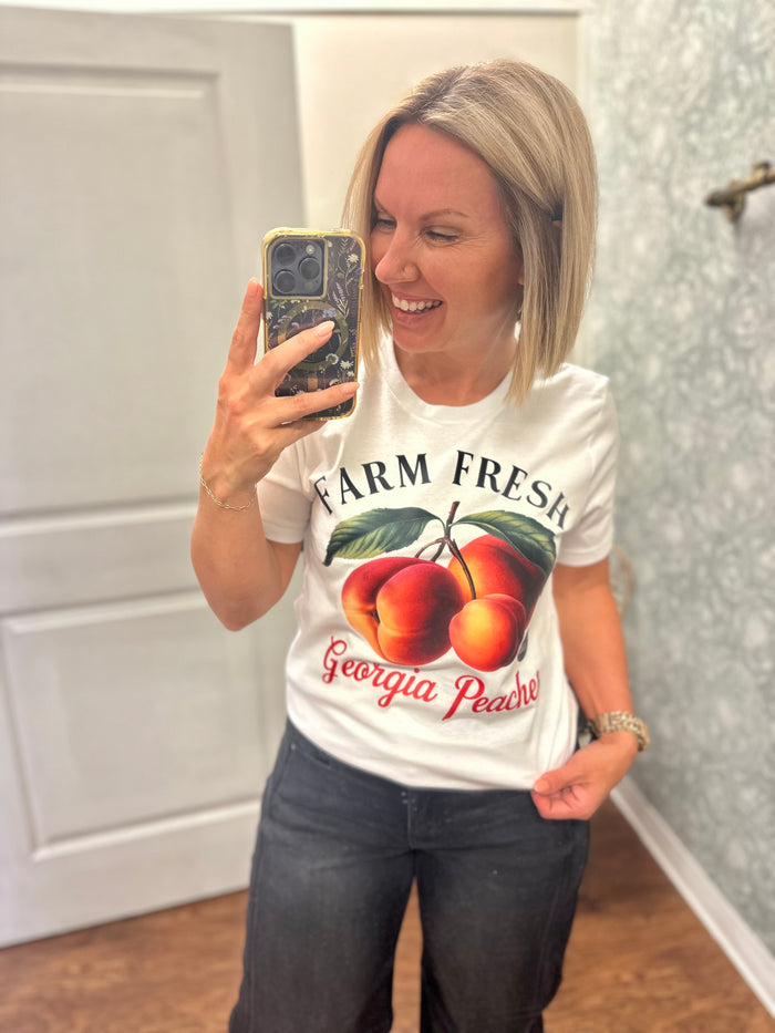 Georgia Peaches Graphic Tee
