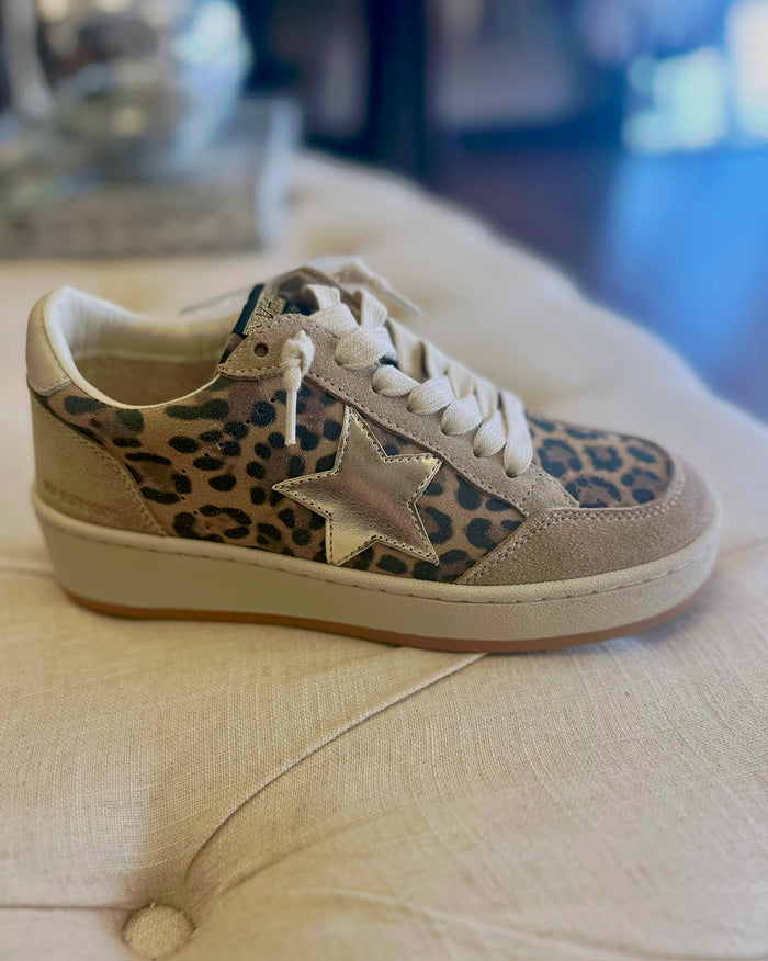 Vintage Havana Noah Wild Leopard Chucks