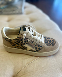 Vintage Havana Noah Wild Leopard Chucks
