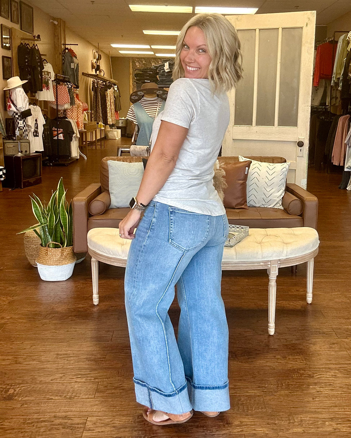 Nori Squared Extra Wide Leg Jeans