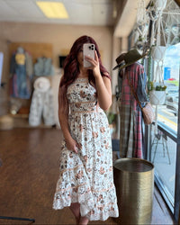 Sadie & Sage Voila Tiered Lace Maxi Dress