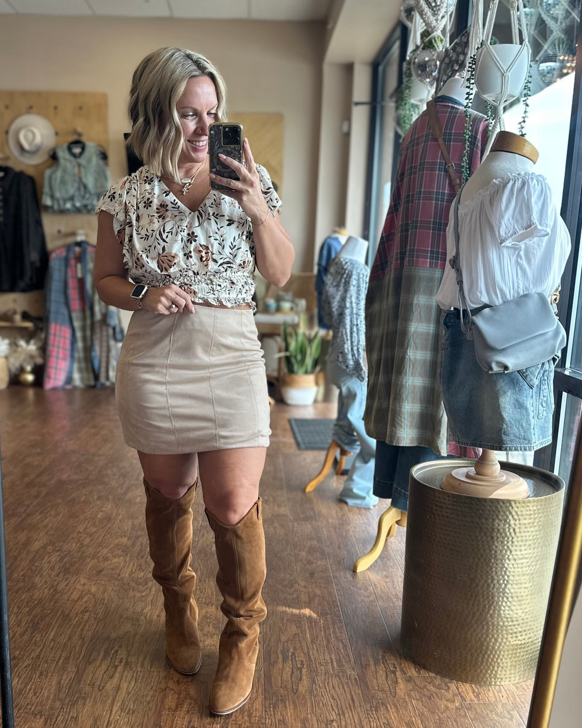 Sadie & Sage Voila Ruffle Sleeve Top