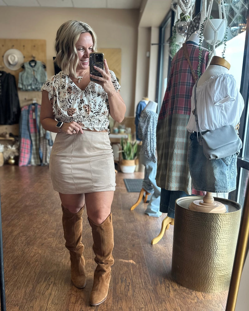 Sadie & Sage Voila Ruffle Sleeve Top