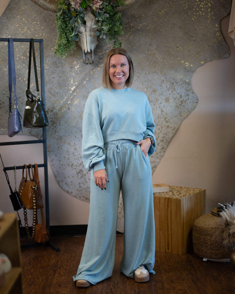 On the Way Out Athleisure
