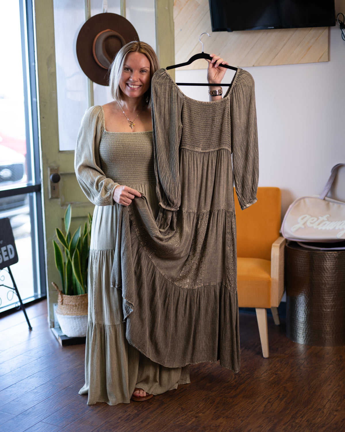 It’s My Empire Midi Maxi Dress
