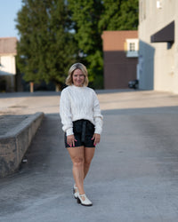 Crewneck Cable Knit Sweater